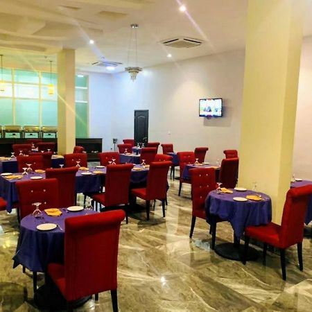 Swiss International Beland Hotel Оверрі Екстер'єр фото