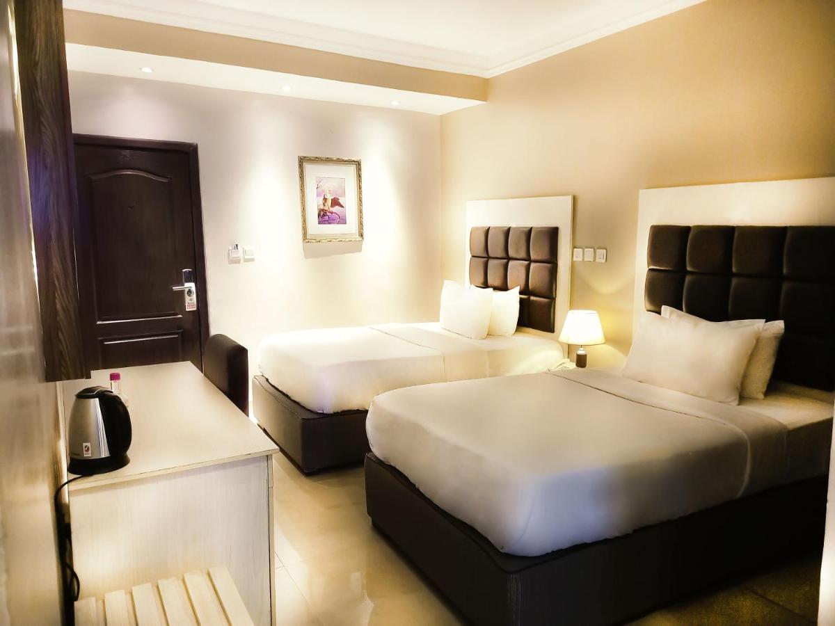 Swiss International Beland Hotel Оверрі Екстер'єр фото