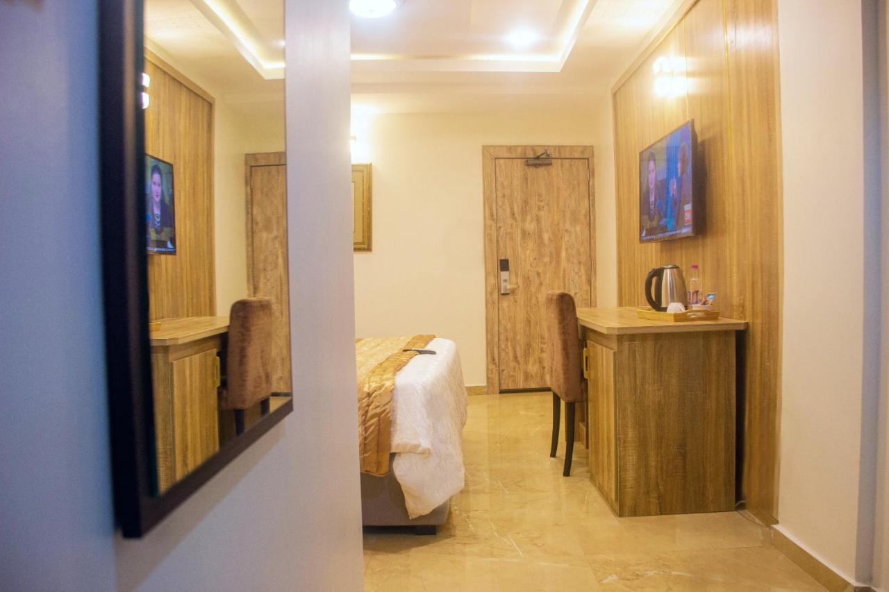 Swiss International Beland Hotel Оверрі Екстер'єр фото